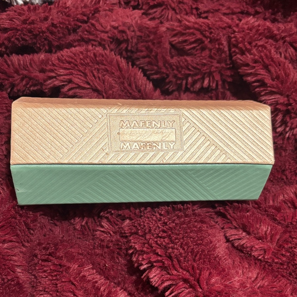 New double eye glasses protection Box